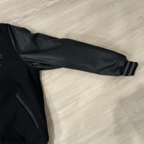 H&M Hooded Bomber Jacket - Picture 5 of 8
